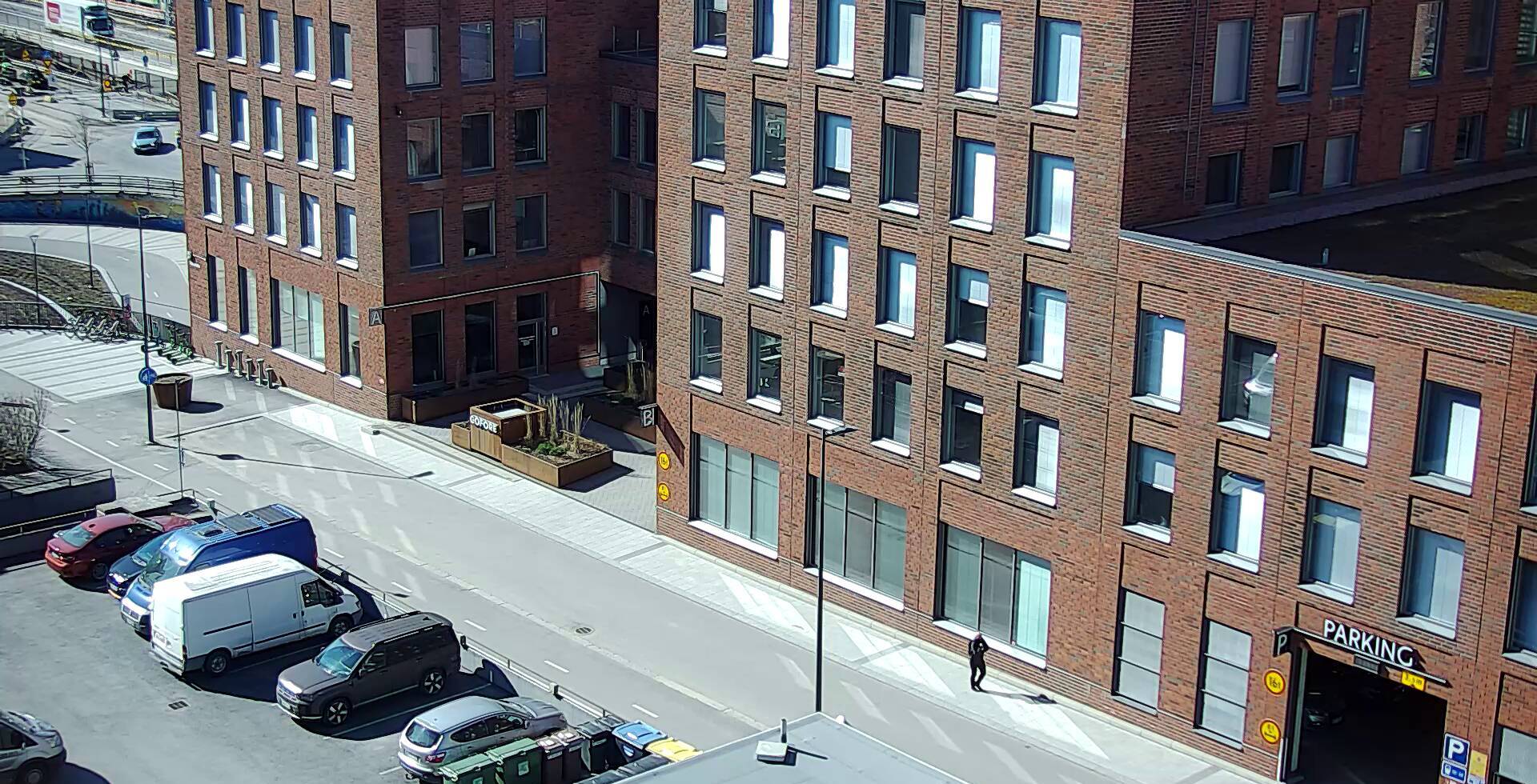 Vuokravarasto Peltokatu 31 sisäänkäynti