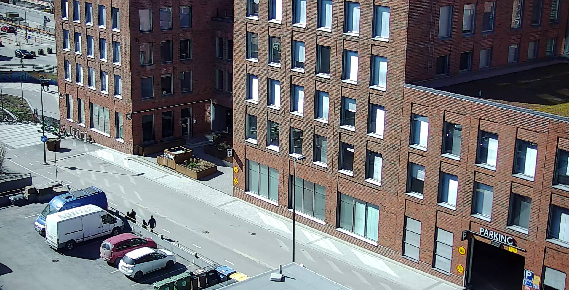 Vuokravarasto Peltokatu 31 sisäänkäynti