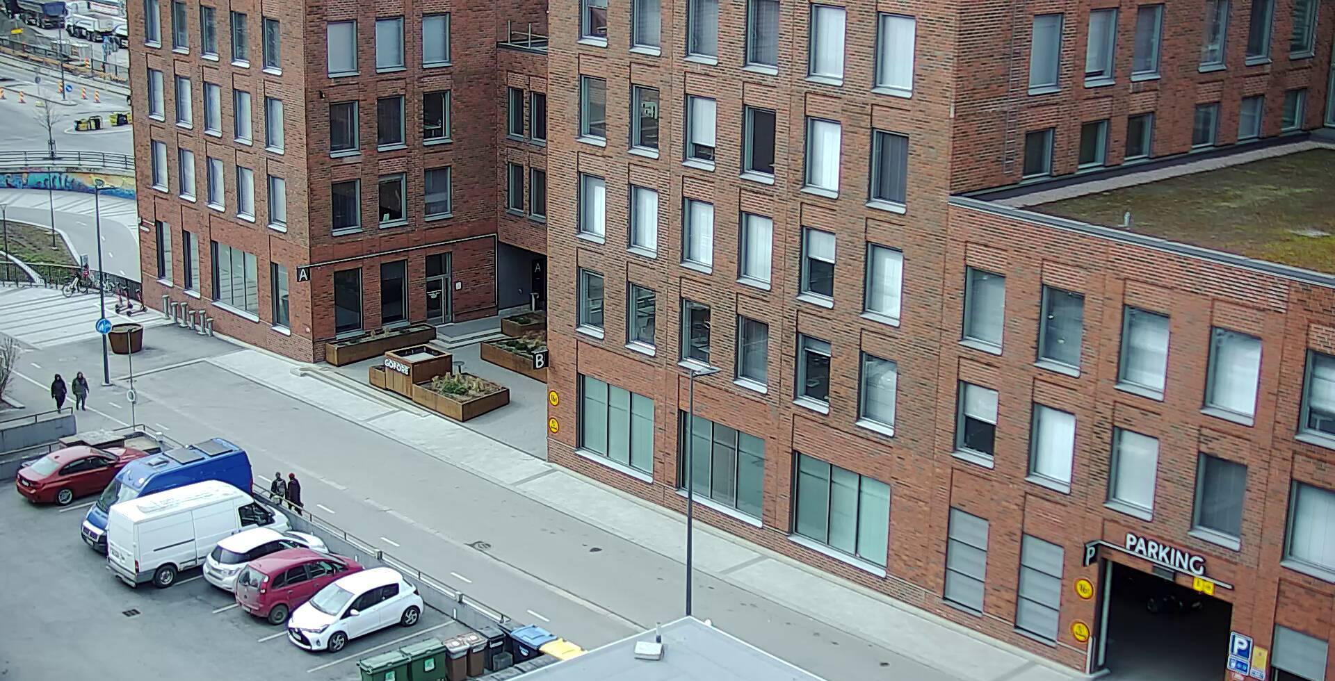 Vuokravarasto Peltokatu 31 sisäänkäynti