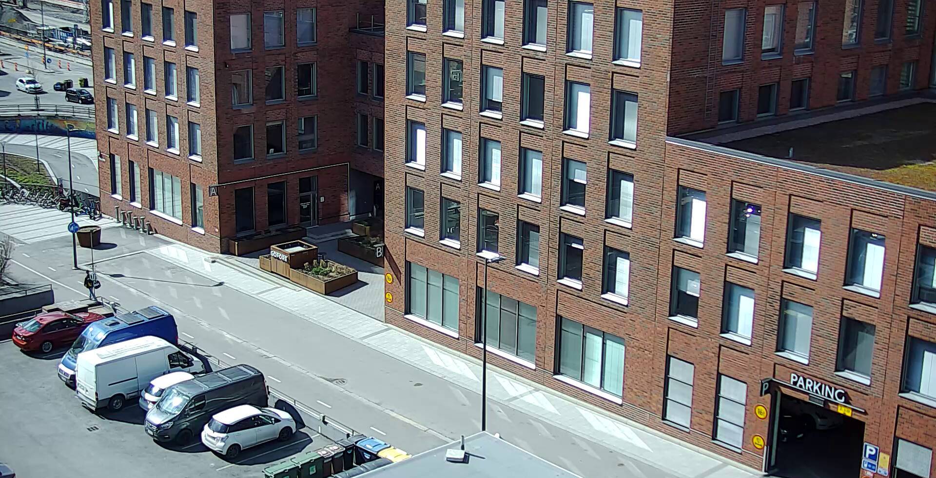 Vuokravarasto Peltokatu 31 sisäänkäynti