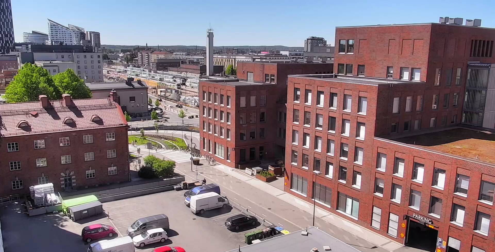 Vuokravarasto Peltokatu 31 sisäänkäynti