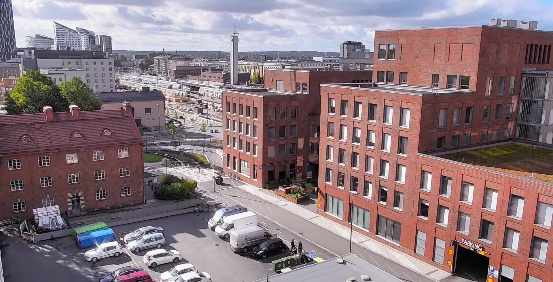 Vuokravarasto Peltokatu 31 sisäänkäynti