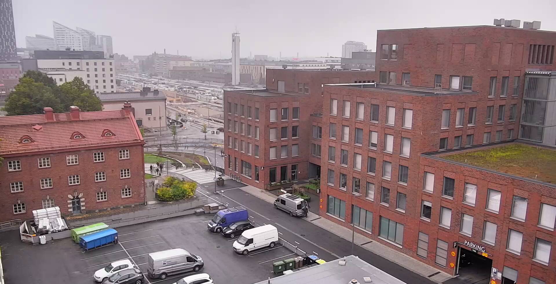 Vuokravarasto Peltokatu 31 sisäänkäynti
