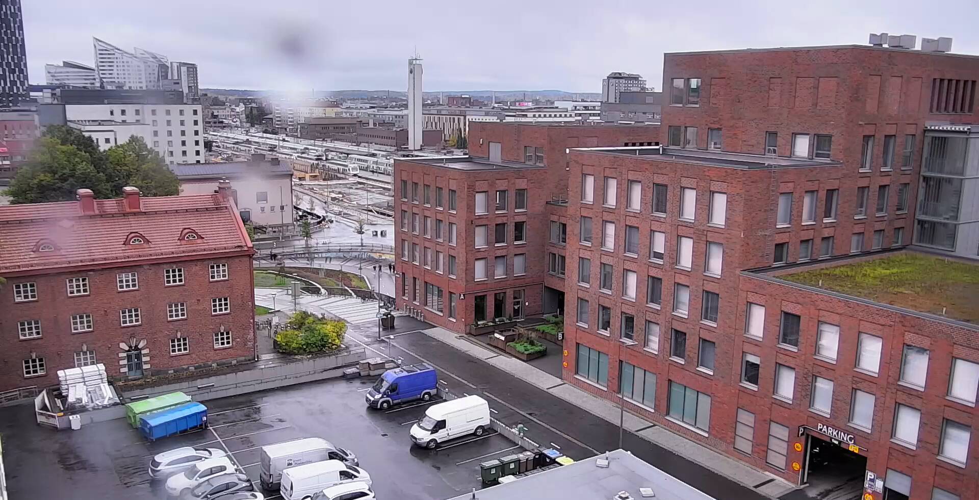 Vuokravarasto Peltokatu 31 sisäänkäynti