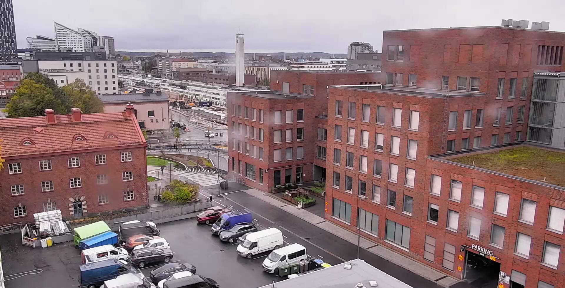 Vuokravarasto Peltokatu 31 sisäänkäynti