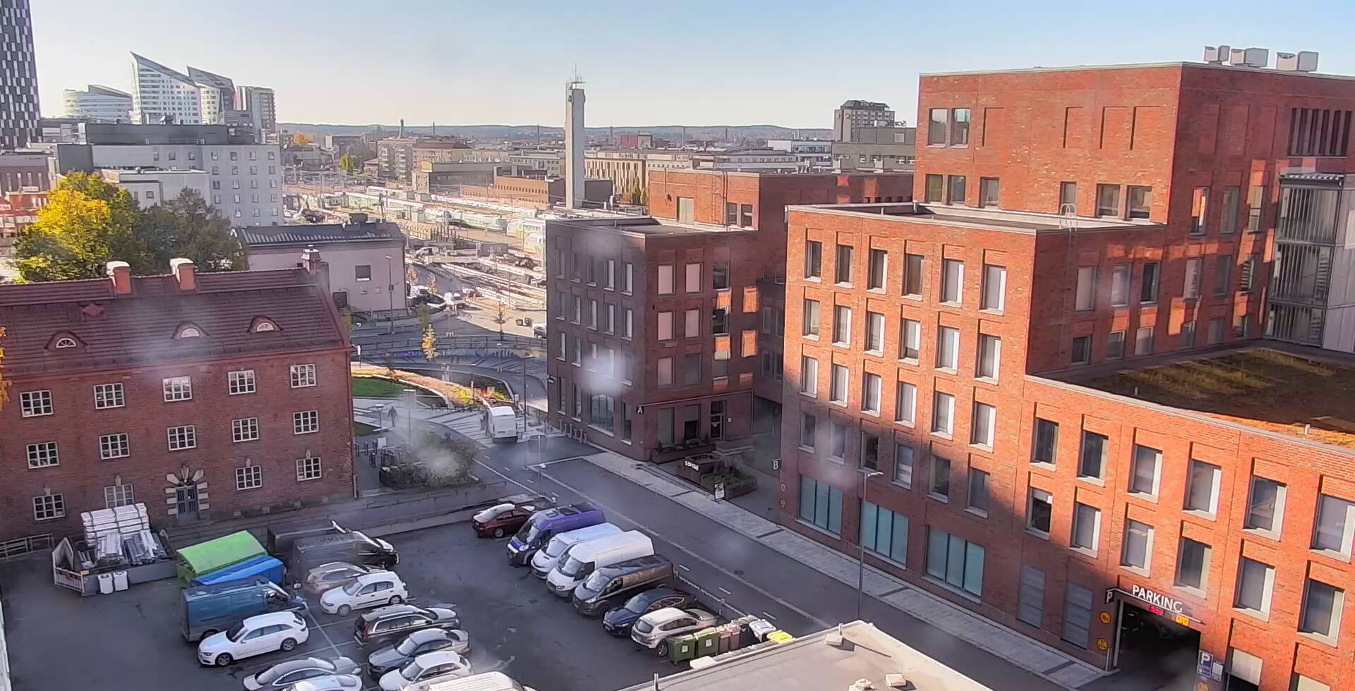 Vuokravarasto Peltokatu 31 sisäänkäynti