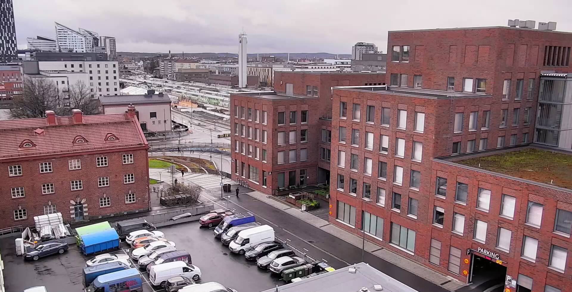 Vuokravarasto Peltokatu 31 sisäänkäynti